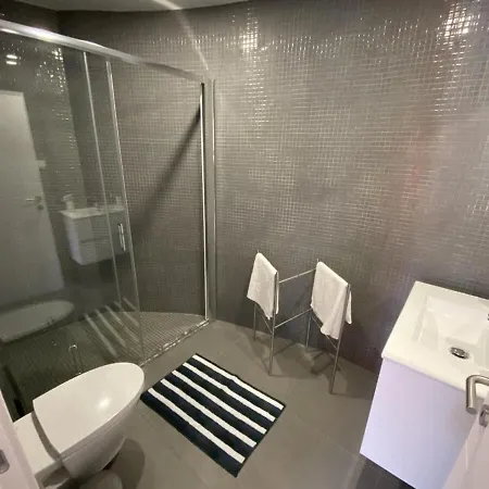 Da Silva Surf Four דירה לוריניה